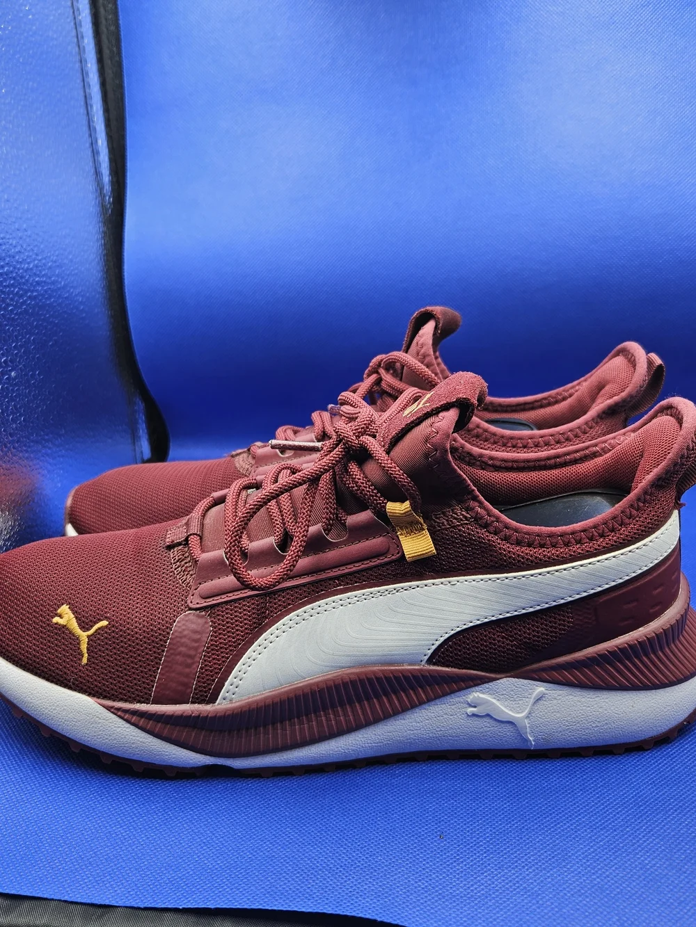 Puma Men's Maroon and Gold Athletic Sneakers